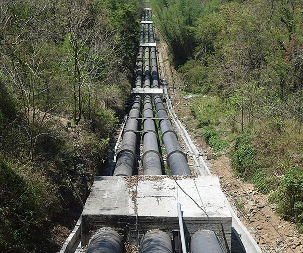 Kerala Rivers & Dams:Sholayar Dam area,Lake & Penstock photos